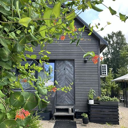 Amazing Little House On An Island With Garden Villa Riga Exterior photo